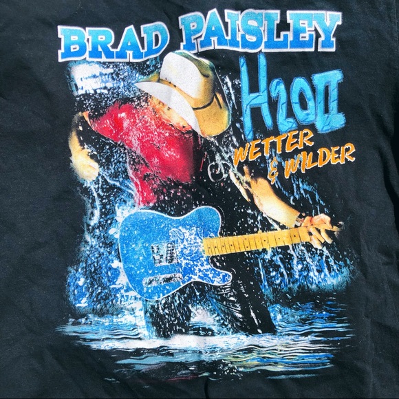 Brad Paisley Tour Tee - Picture 2 of 4